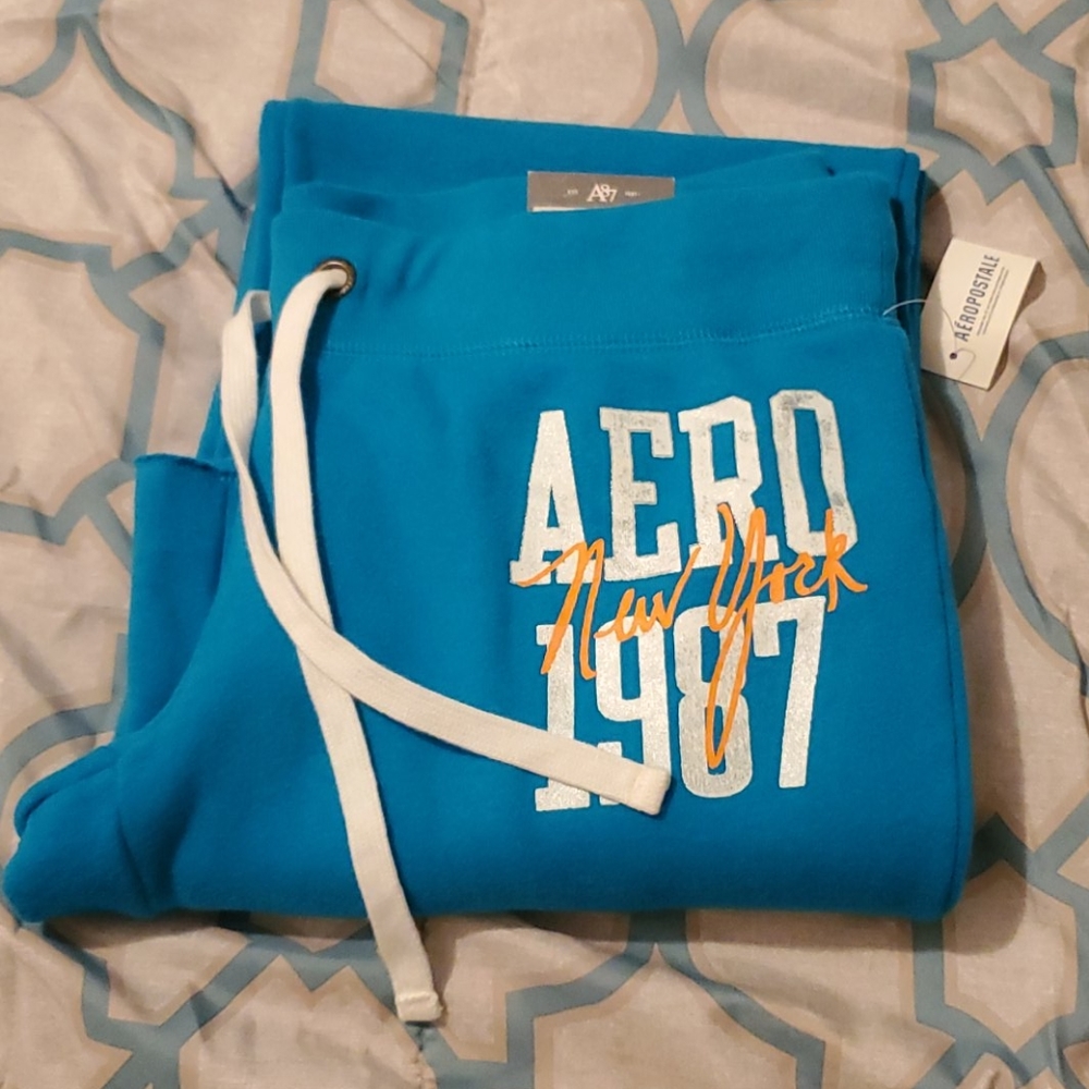 Aero sweatpants.